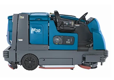 Tennant M30 kombinált seprő-súrológép